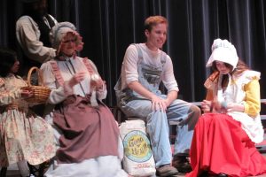 Pioneer Family, Americana