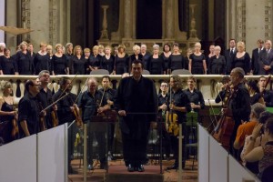 Castlewood Singers with the other choirs in Florence directed by Maestro Peter Tiboris